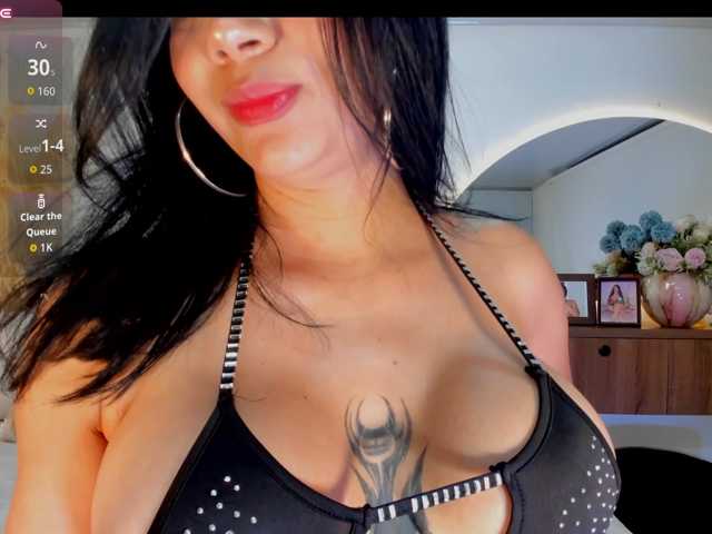 VictoriaBalee live cam on BongaCams