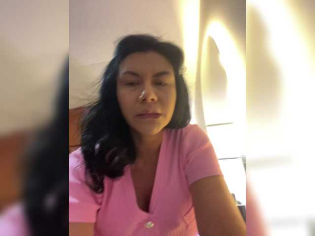 VictoriaBalee ao vivo no BongaCams