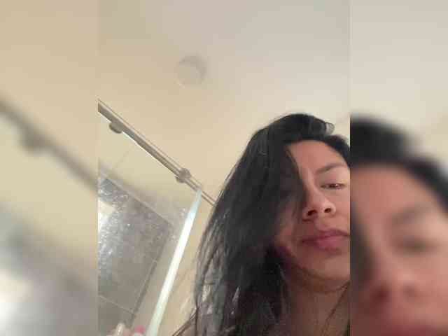 VictoriaBalee webcam