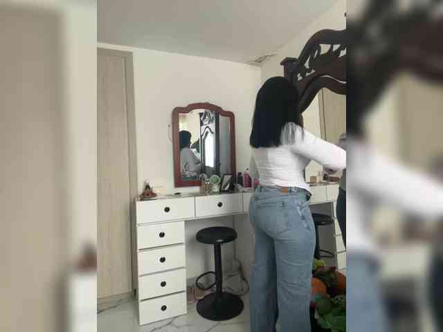 VictoriaBalee webcam