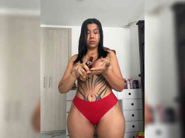 VictoriaBalee webcam