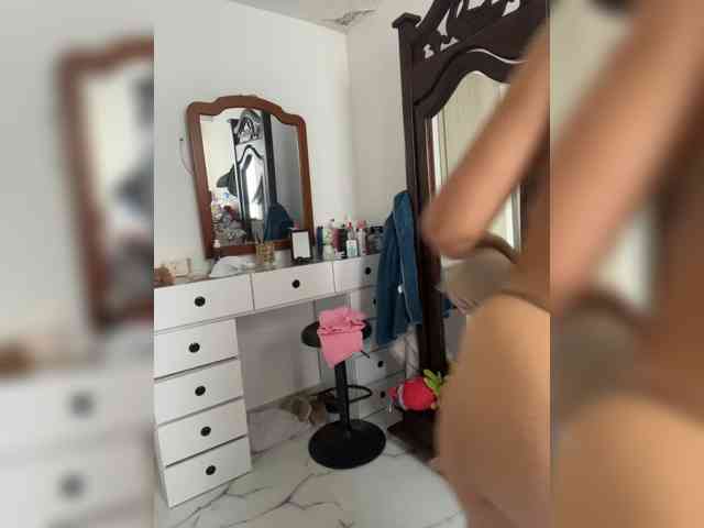 VictoriaBalee webcam