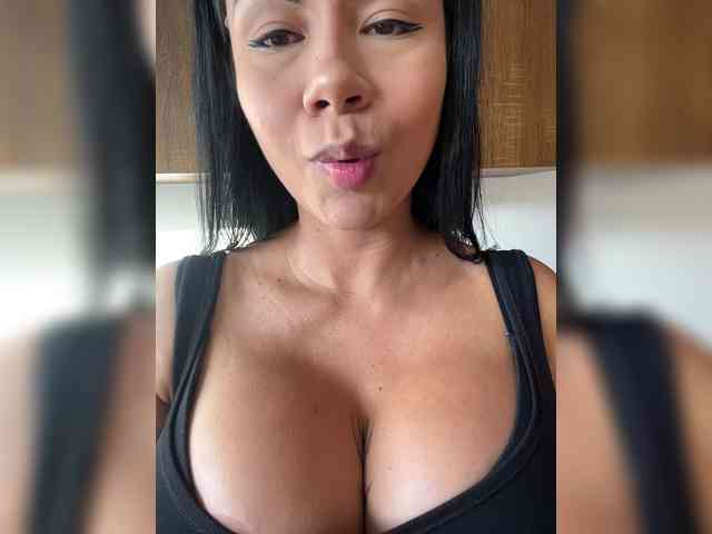 VictoriaBalee webcam