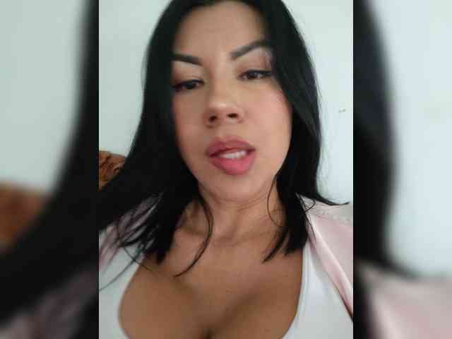 VictoriaBalee webcam
