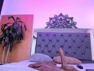 Alyssa-Kross Porn Show