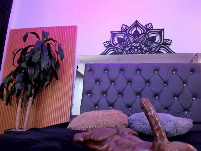 Alyssa-Kross live cam on BongaCams