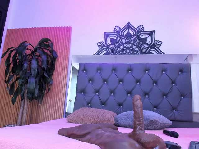 Alyssa-Kross live webcam show