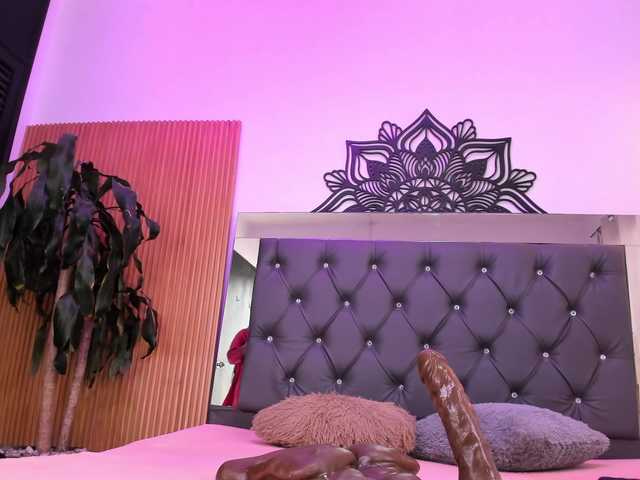 Alyssa-Kross live cam on BongaCams