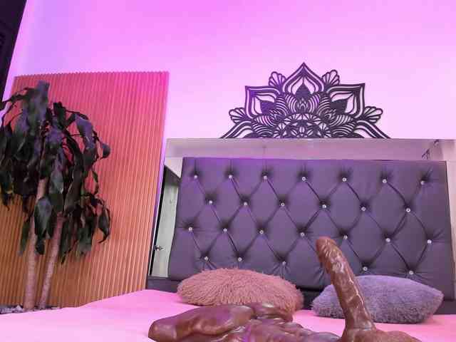 Alyssa-Kross webcam