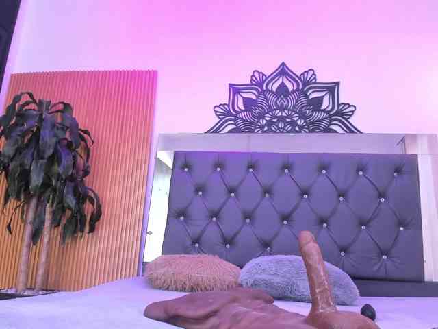 Alyssa-Kross webcam