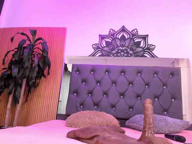 Alyssa-Kross webcam