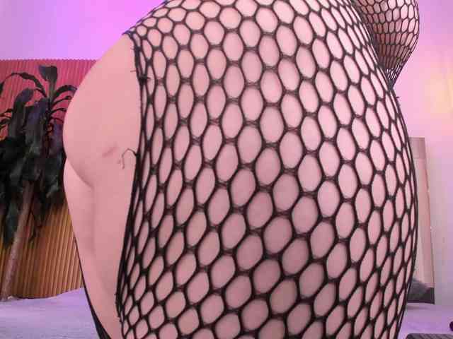Alyssa-Kross webcam