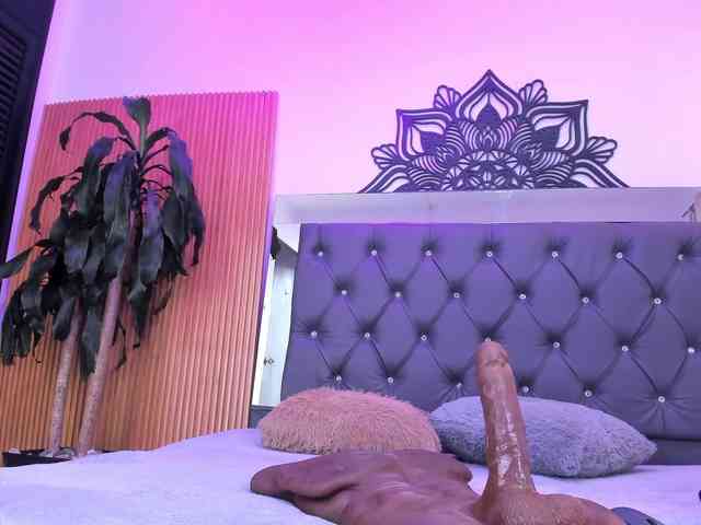 Alyssa-Kross webcam