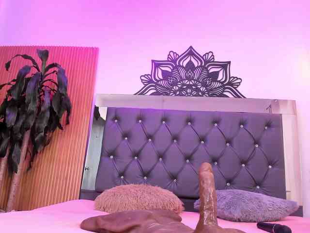 Alyssa-Kross webcam