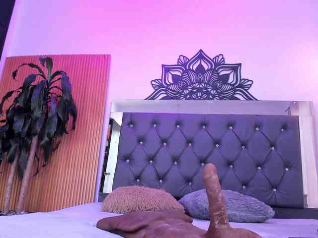 Alyssa-Kross webcam