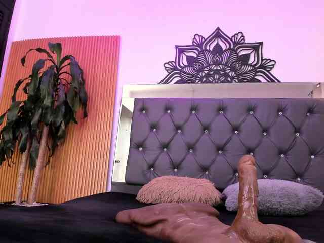 Alyssa-Kross webcam