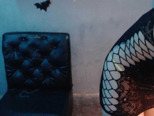 Girlbat_