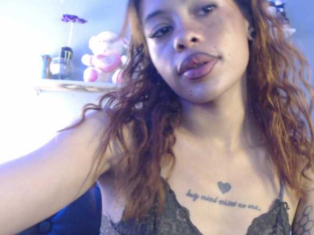 KarlaAmber live cam on BongaCams