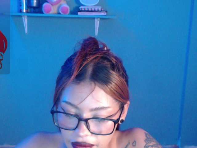 KarlaAmber live webcam show