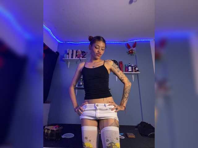 KarlaAmber live cam on BongaCams