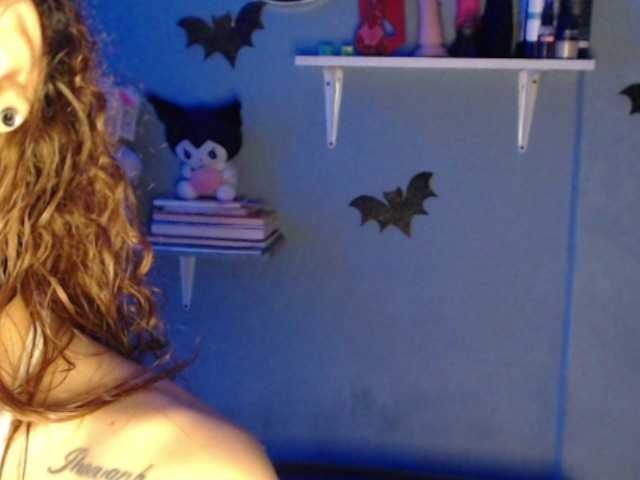 Girlbat_ live cam preview