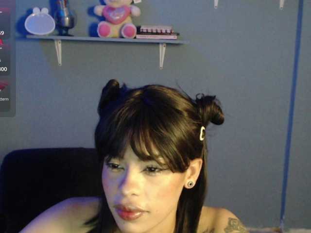 KarlaAmber live cam on BongaCams