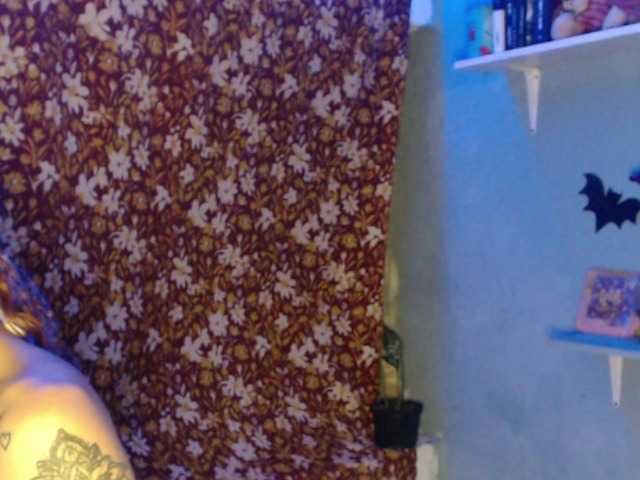 Girlbat_ live cam preview