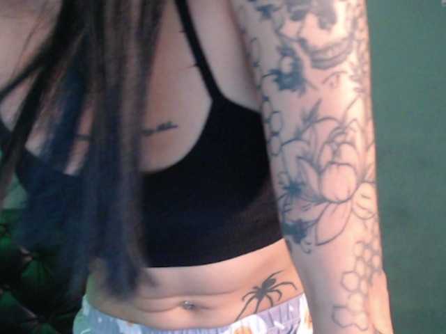 Girlbat_