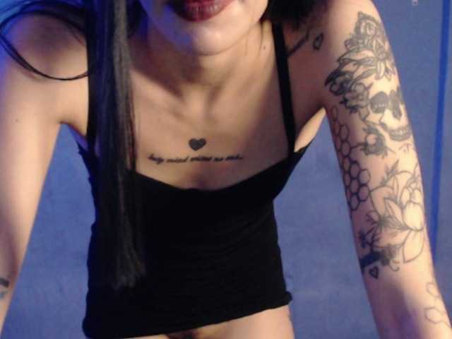 KarlaAmber, en vivo ahora en BongaCams