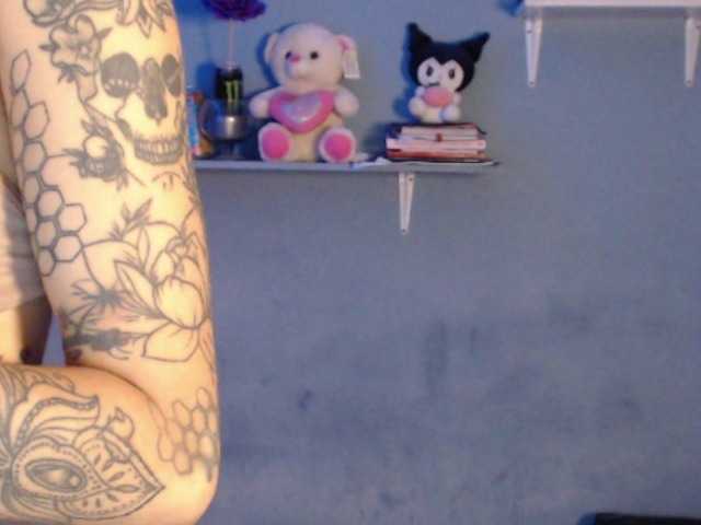 Girlbat_