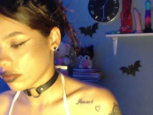 Girlbat_