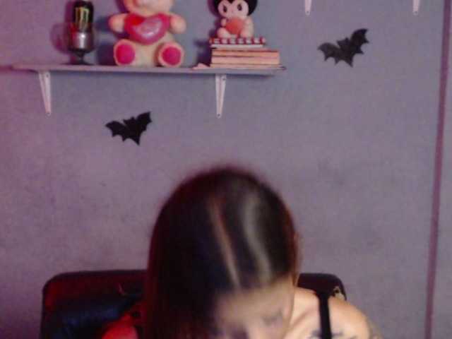 Girlbat_