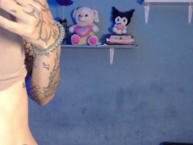 Girlbat_