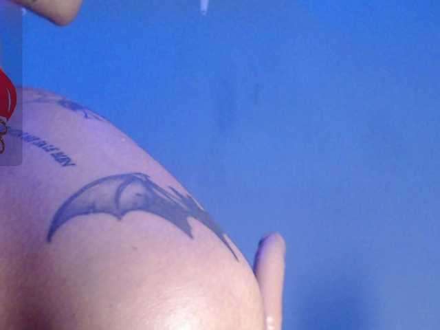 KarlaAmber live webcam show