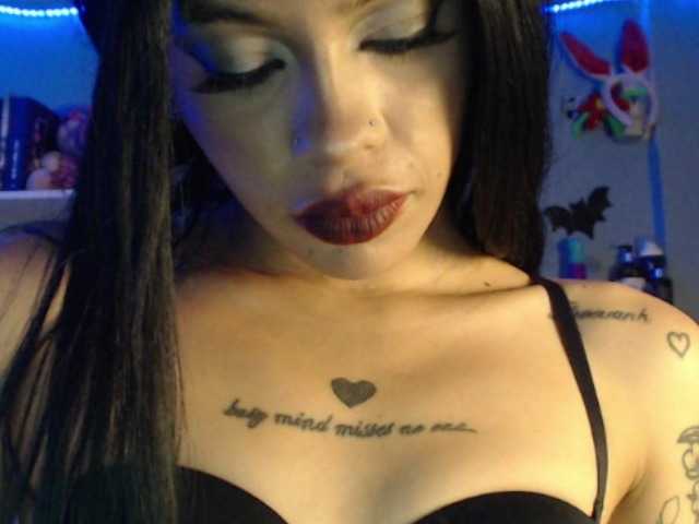 Girlbat_ live cam preview
