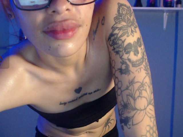 KarlaAmber live cam on BongaCams