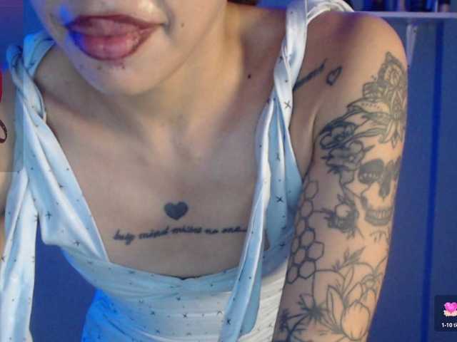 KarlaAmber live cam on BongaCams