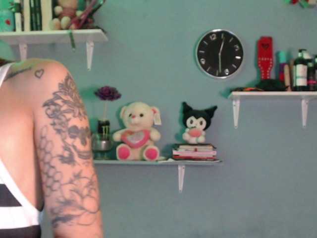 Girlbat_