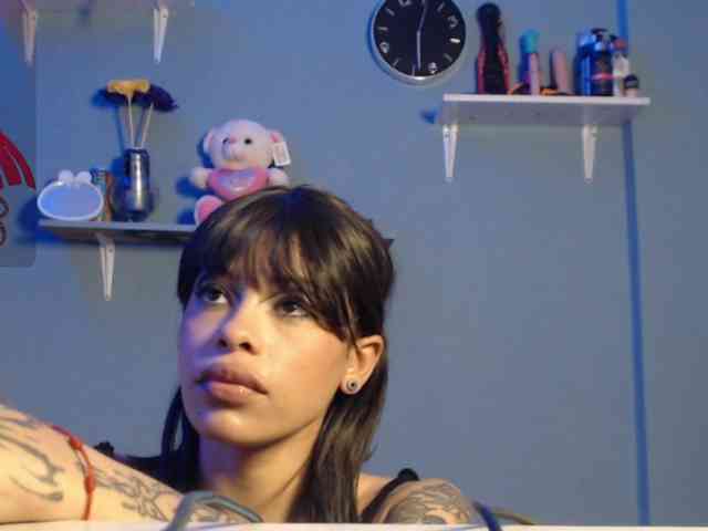 Kurome_latin webcam