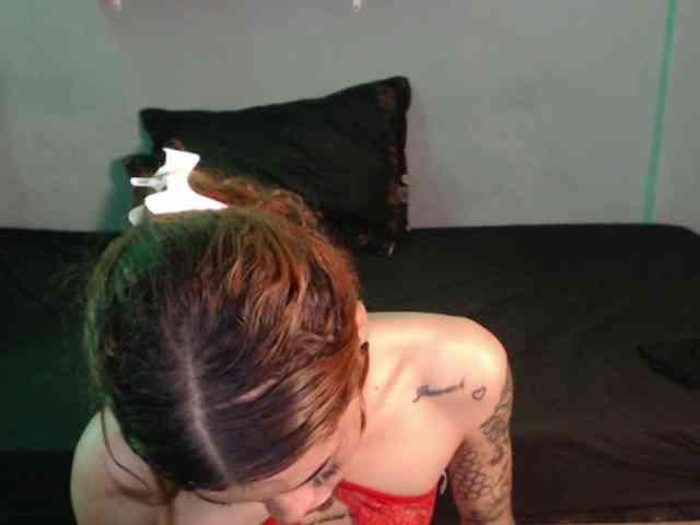 Girlbat_ webcam