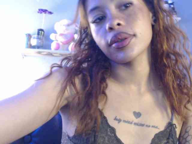 Girlbat_ webcam