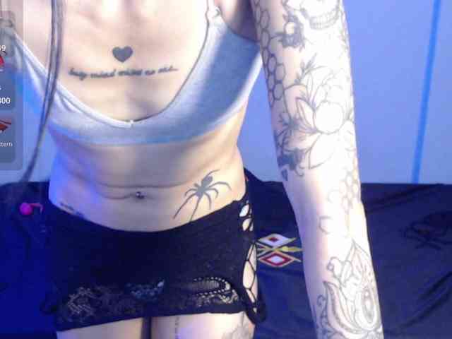 Kurome_latin webcam