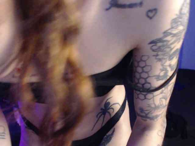 Girlbat_ webcam