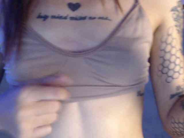 Girlbat_ webcam