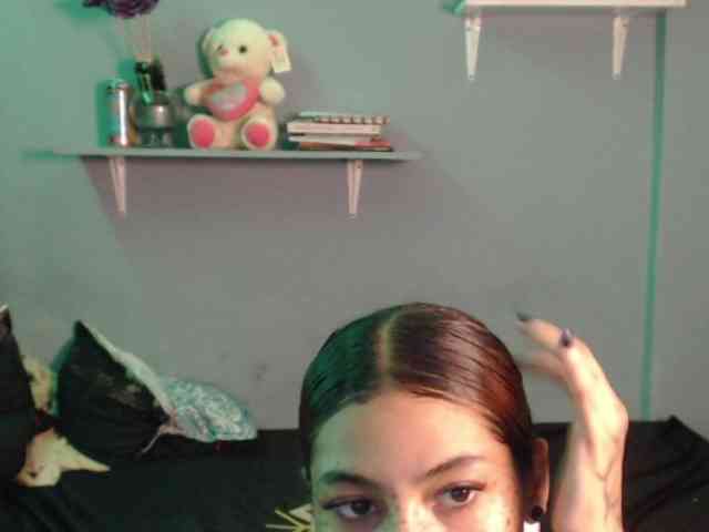 Girlbat_ webcam