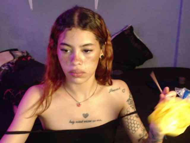 Girlbat_ webcam