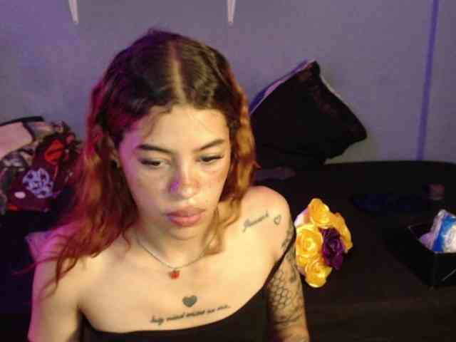 Girlbat_ webcam