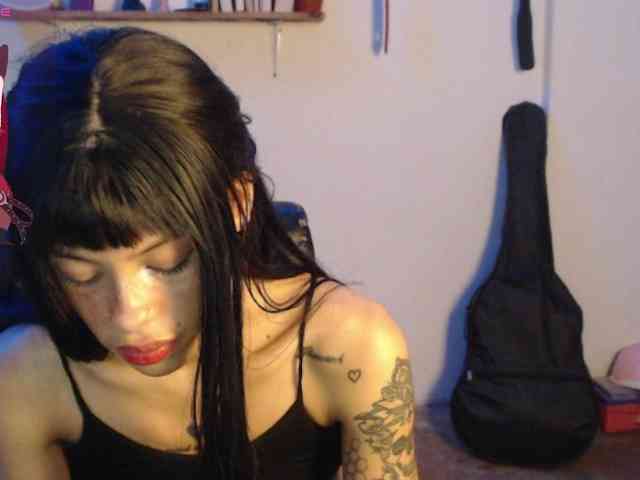 Kurome_latin webcam
