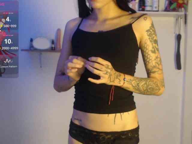 Kurome_latin webcam