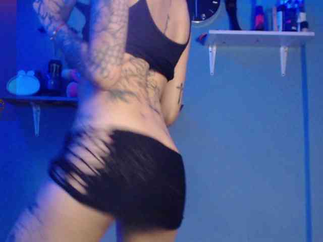 Kurome_latin webcam
